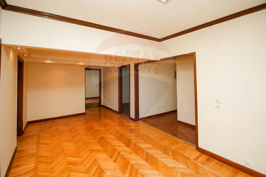 Administrative Apartment for sale 200m Wabour al mayah (steps from Olympic Club - brand building )