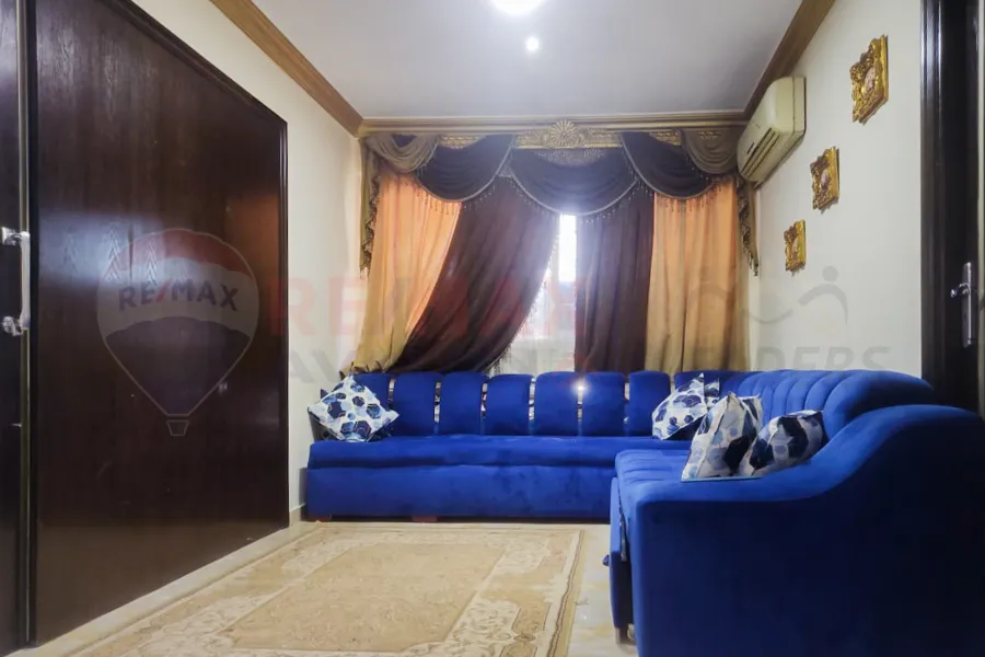 Apartment for sale 210 m Smouha (Hilton St.)