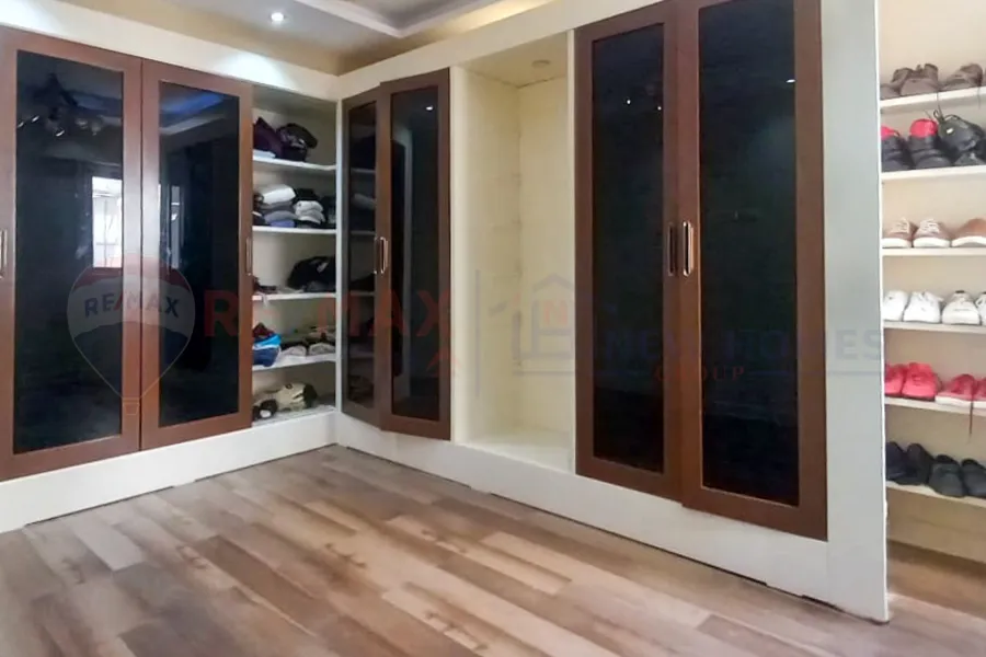 شقة للبيع 205 م رشدي (ش سوريا - برج براند)