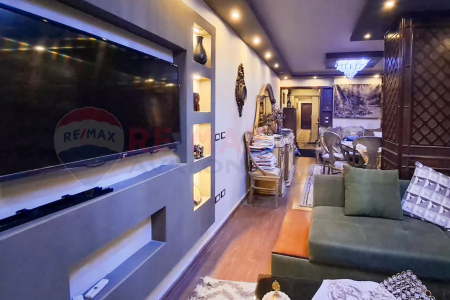 Apartment for sale 134 m Smouha (Royal Plaza)