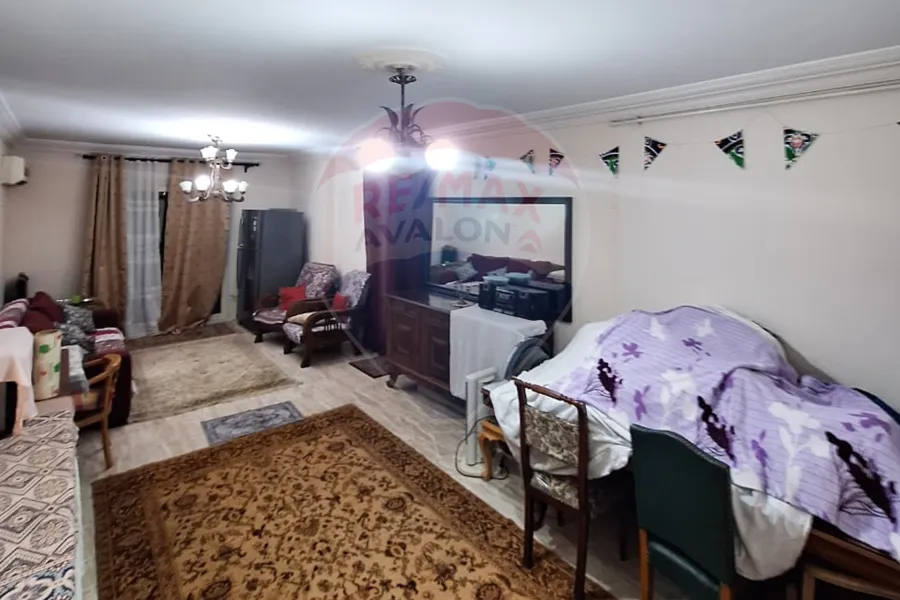 شقة للبيع 140 م كفر عبده (ش إبراهيم راجي)