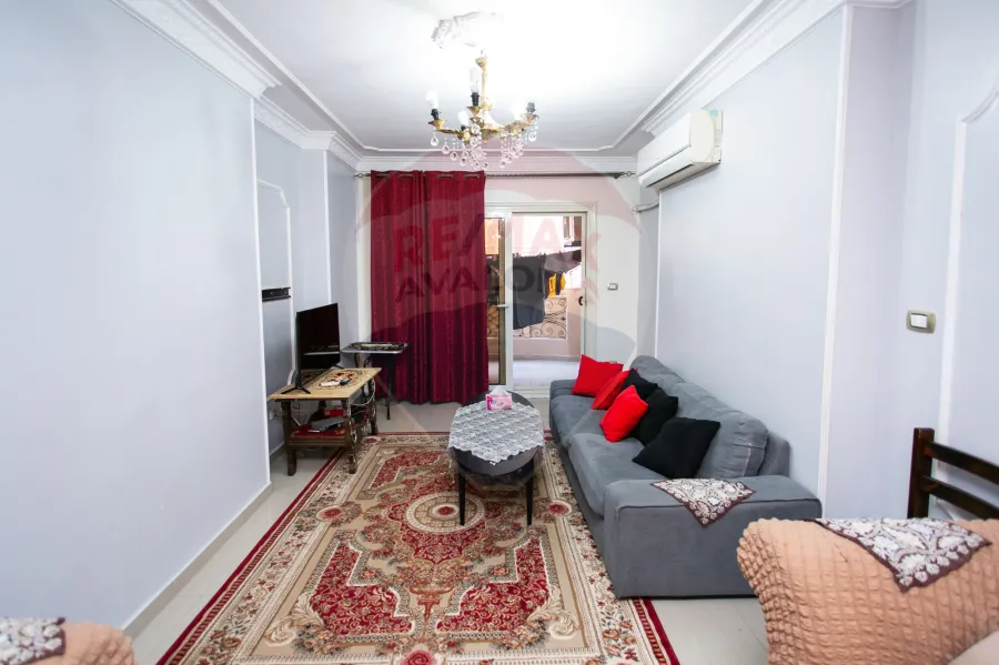 Apartment for sale 155 m Camp Chezar (steps from Sea & university bridge)