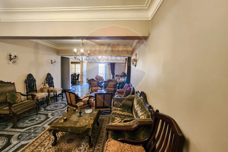 شقة للبيع 350 م سيدي جابر (رابع نمرة من البحر)