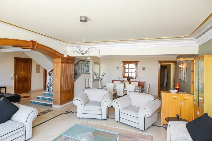 دوبلكس للبيع 500م سبورتنج - خطوات من ش أبو قير