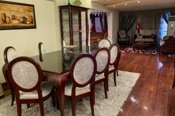 شقة للإيجار المفروش 170 م سموحة  (متفرع من ش ذكي رجب - ابراج أل شاكر)