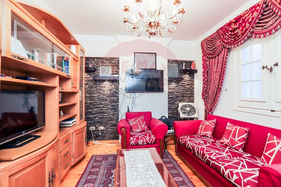 Apartment for Sale 160 m Fleming (Ahmed Basha Tork St - Steps from the Faculty of Physical Education.)