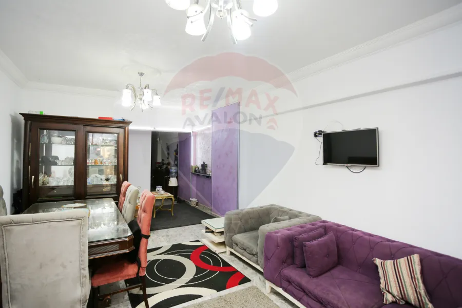 شقة للبيع 150 م سيدي بشر الترام ( خطوات من خالد بن الوليد)