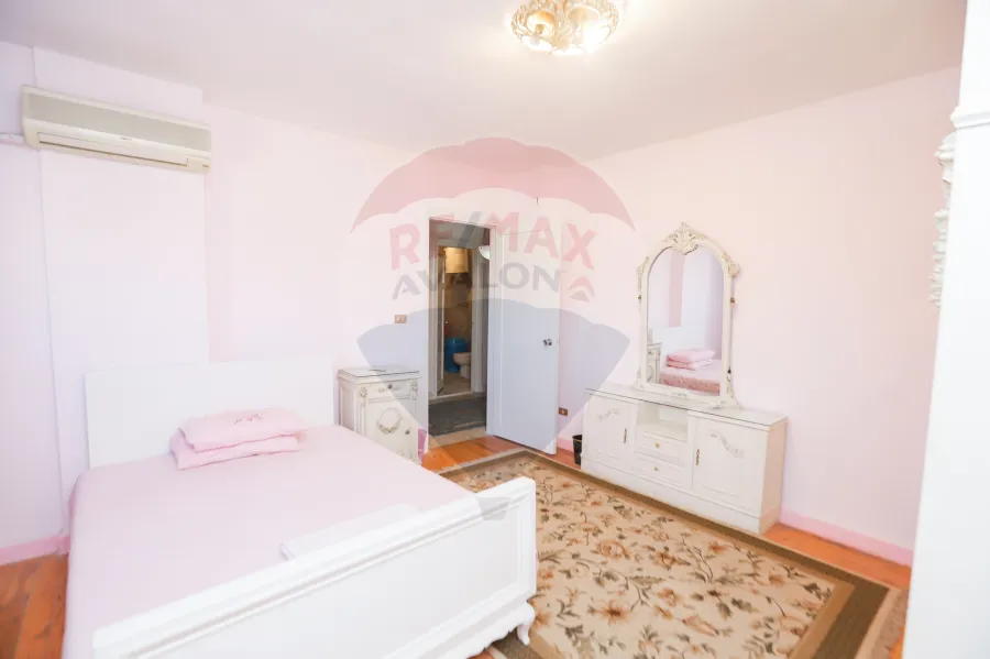 Apartment For Sale 240 m Smouha ( Front Of Smouha Club )