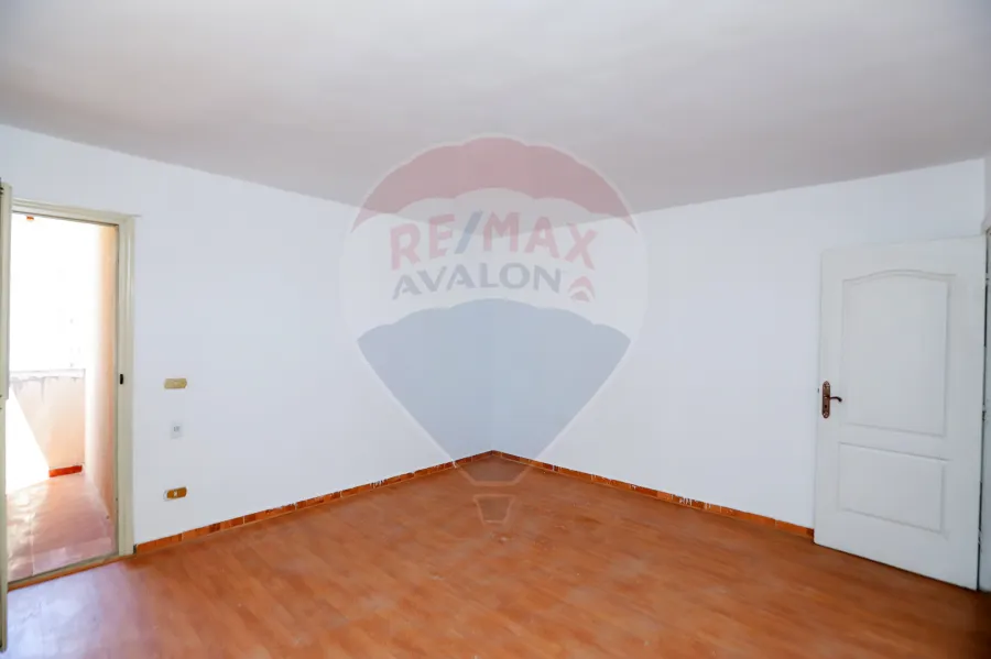 Apartment for Sale 150 m Smouha (Branched from Zaki Ragab)