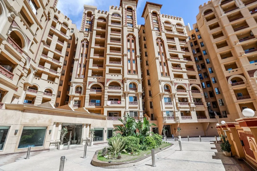 Furnitued apartment for rent 182m El-Montazah