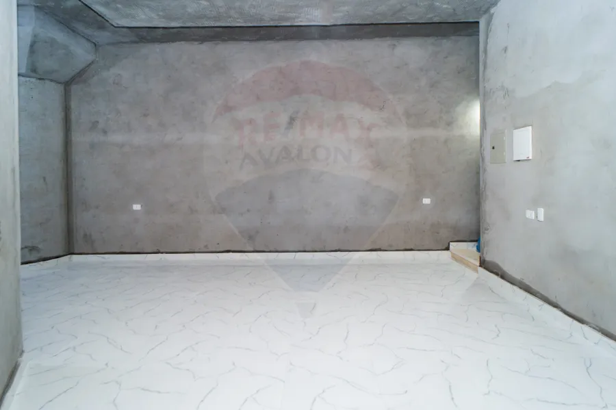 Shop for rent 110 m Smouha (Moustafa Kamel St.)