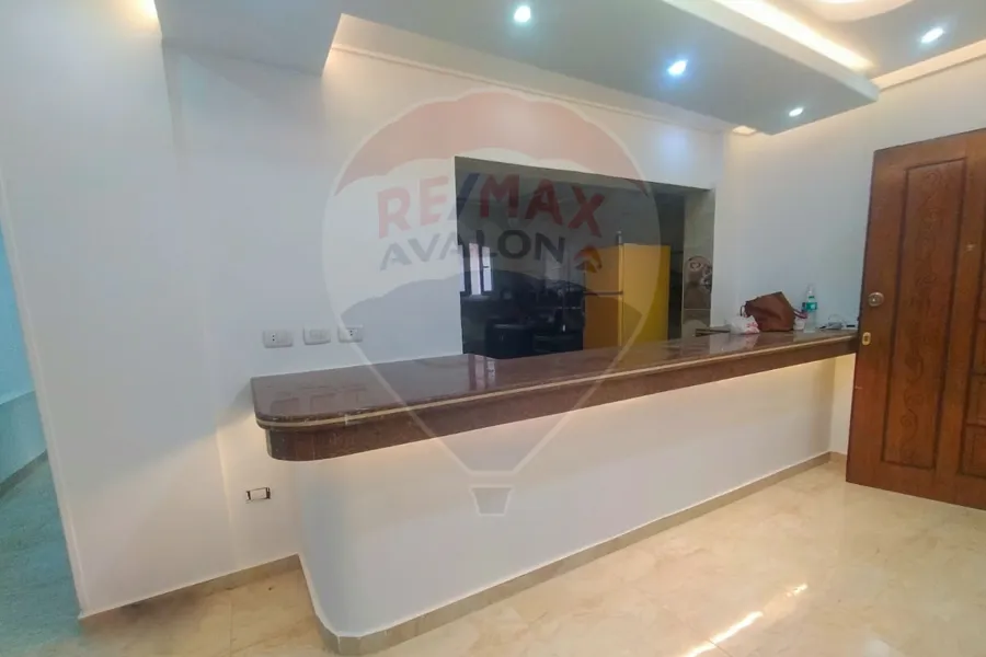 شقة للبيع 175 بولكلي (ش ونجيت)