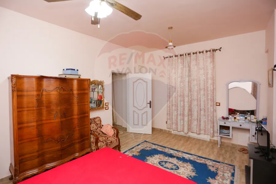 Stand Alone Villa for sale 1,008 m King Mariout