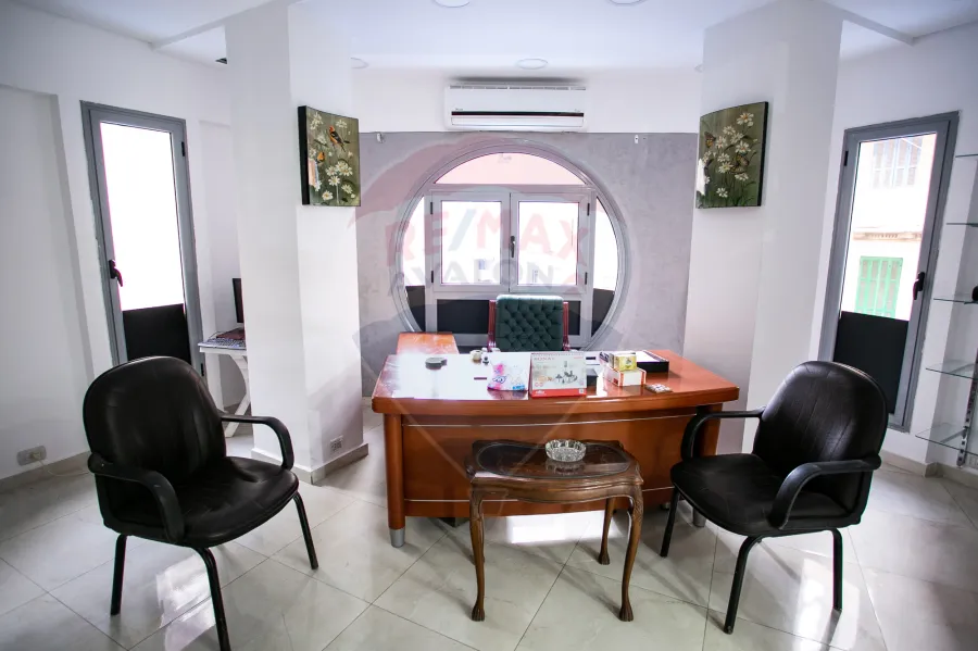 مول تجاري للإيجار 450 م الابراهيميه (ش لاجيتيه)