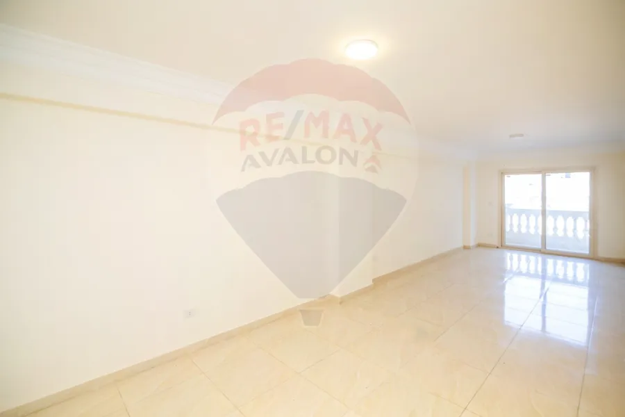 شقة للبيع 150 م وابور المياه (كومباوند البركه)