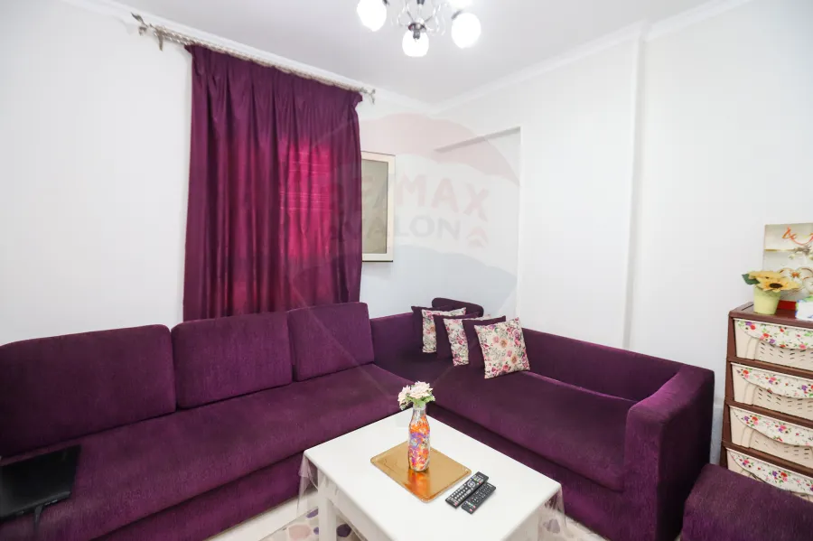 شقة للبيع 160 م فلمنج (متفرع من شارع مصطفي كامل)