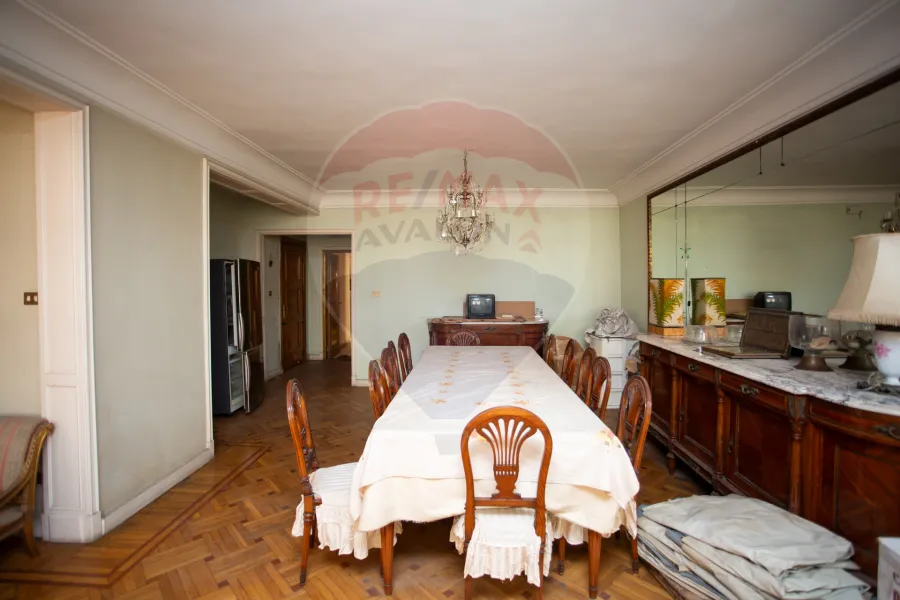 Apartment for sale 210 m Roushdy (Abu Qer St)