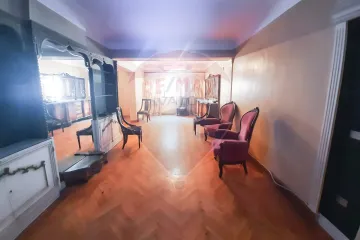 شقة للايجار 130 م سان ستيفانو ( خطوات من الترام )