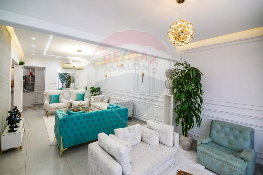 شقة للبيع 180 م العصافره (ش جمال عبد الناصر)