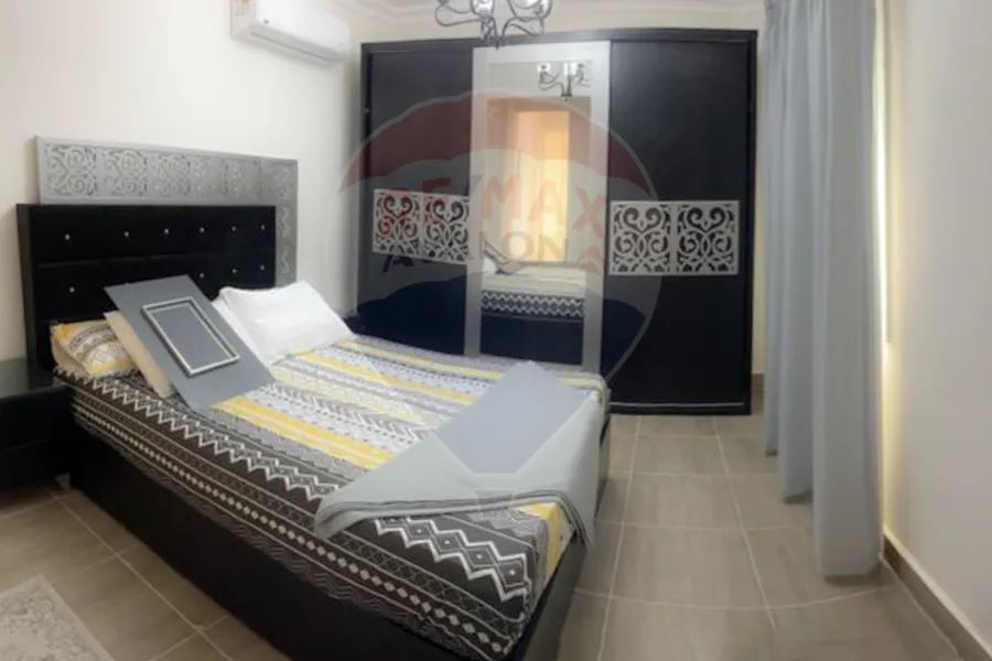 فيلا للبيع الساحل (مارسيليا بيتش 4)