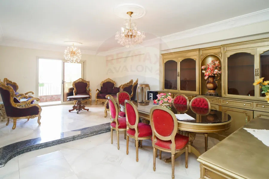 Apartment for sale 152 m Ibrahimia (in front of Sporting Club - Ahmed Allam St.)