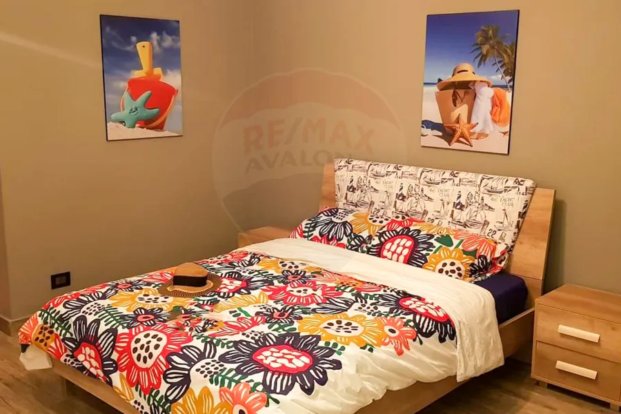 سنيور جاردن شاليه للبيع الساحل (هاسيندا باي -صف أول جولف) 440 م