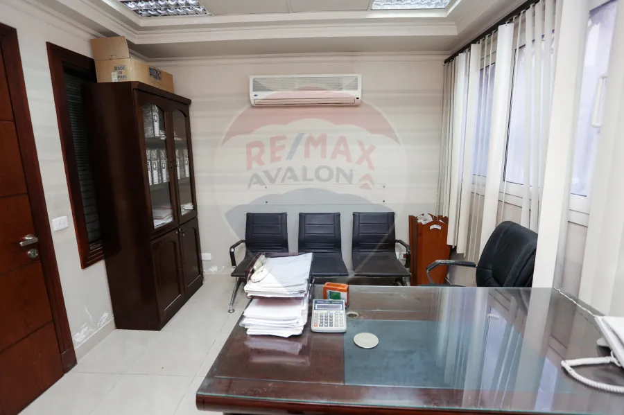 مقر ادارى للبيع 1,000 م سموحة (ش مسجد علي بن ابى طالب)