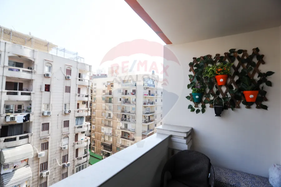 Apartment for sale 230 m Louran (Abo Qeer St.)