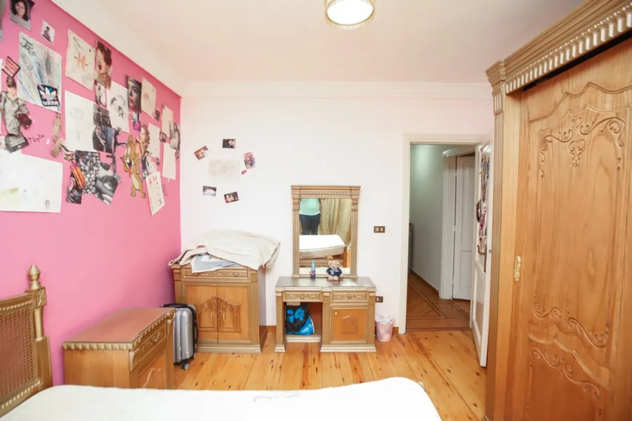 شقة للبيع 230م سان ستفانو