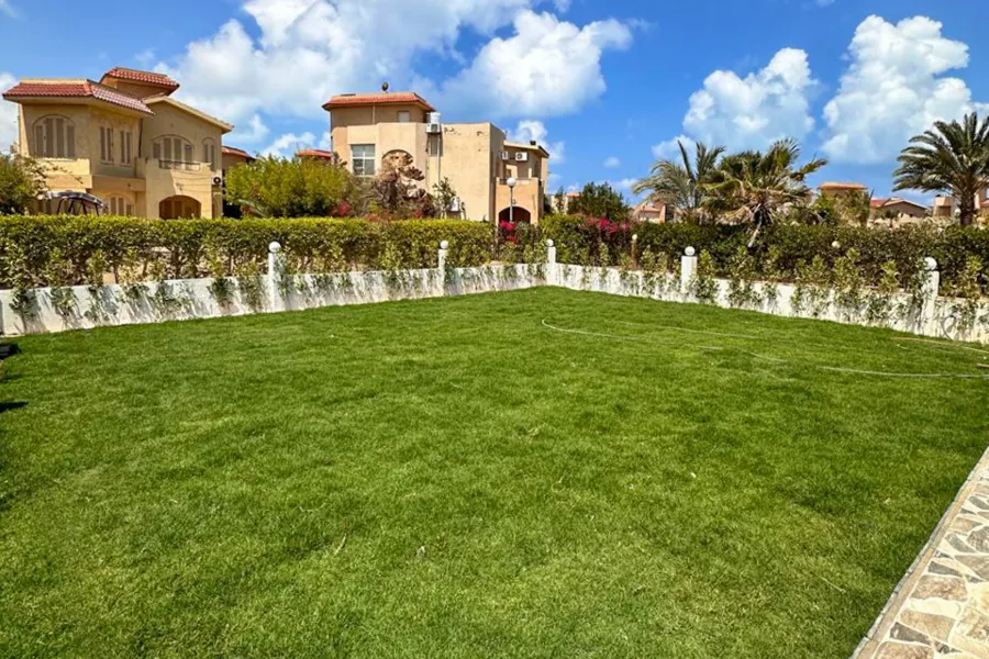 فيلا ستاند الون للبيع (كازابيانكا) 450 م