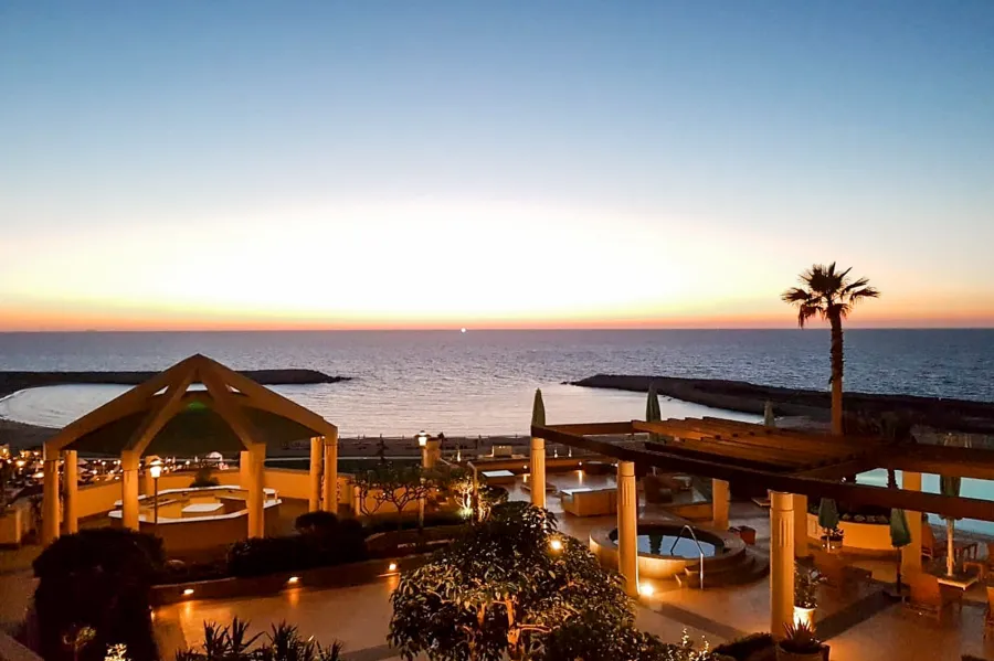 شقة للايجار 386 م ( فورسيزونز ) سان ستيفانو