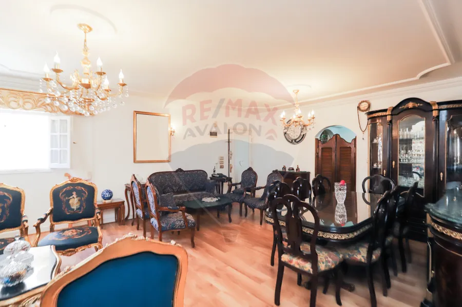 Apartment for sale 160 m Louran (Steps from abo qeer st & Teram.)