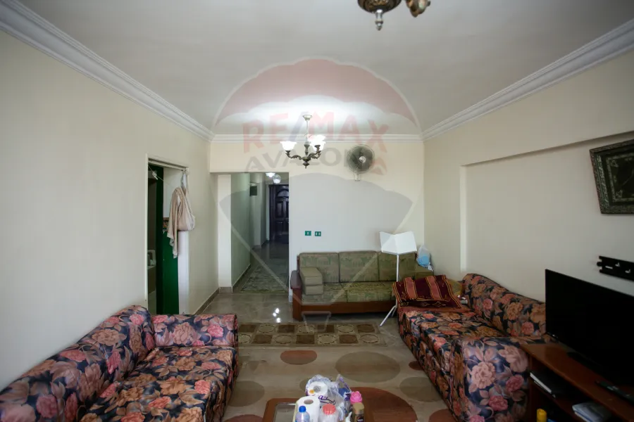 شقة للبيع 145 م المندرة (رويال بلازا)