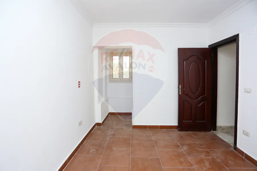 Chalet + Roof for Sale (Badr Village) 344 m