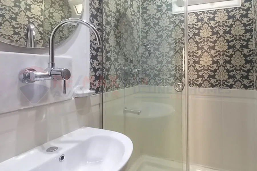 شقة للبيع 205 م رشدي (ش سوريا - برج براند)