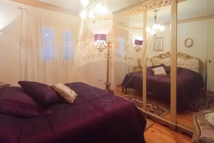 شقة للبيع 108 م سموحة ( متفرع من ش فوزي معاذ )