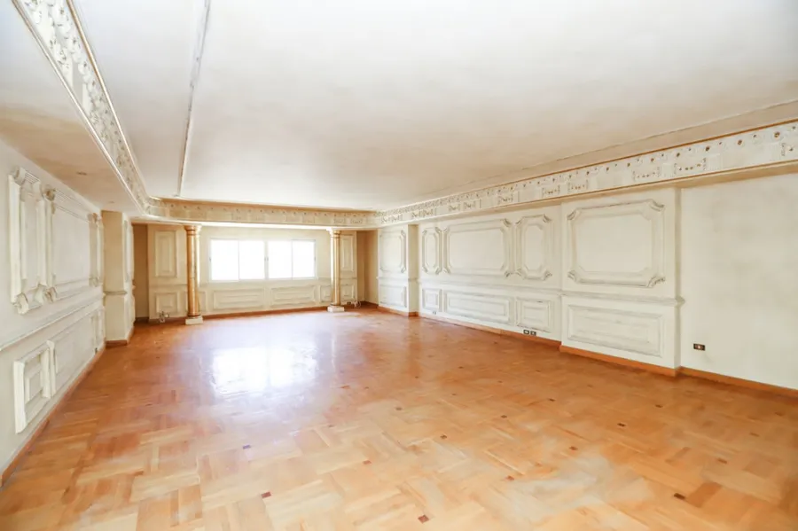 Apartment For Sale 305m Kafr Abdou (San Geiny Square - Lotus Tower )