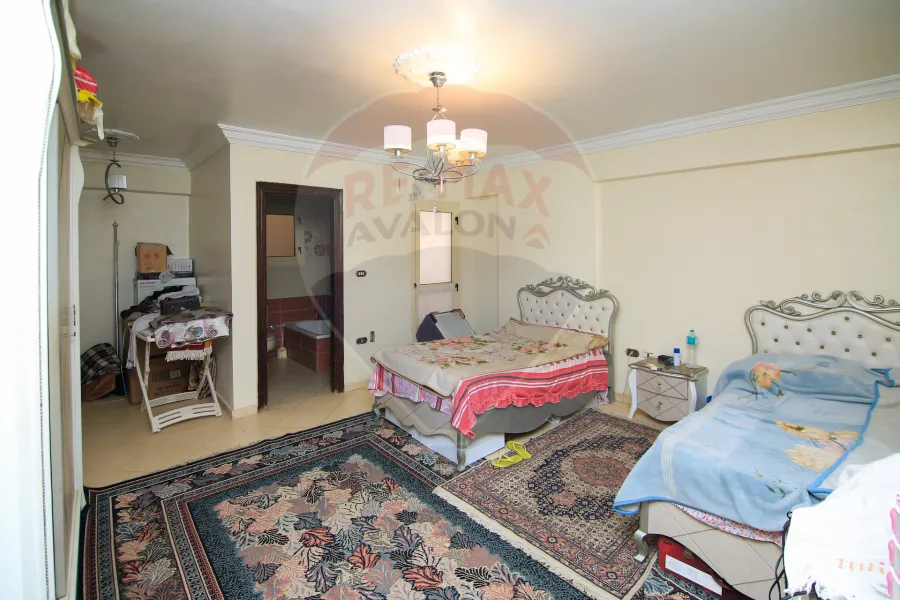 Apartment for sale 210 m Gleem (branching from the sea)