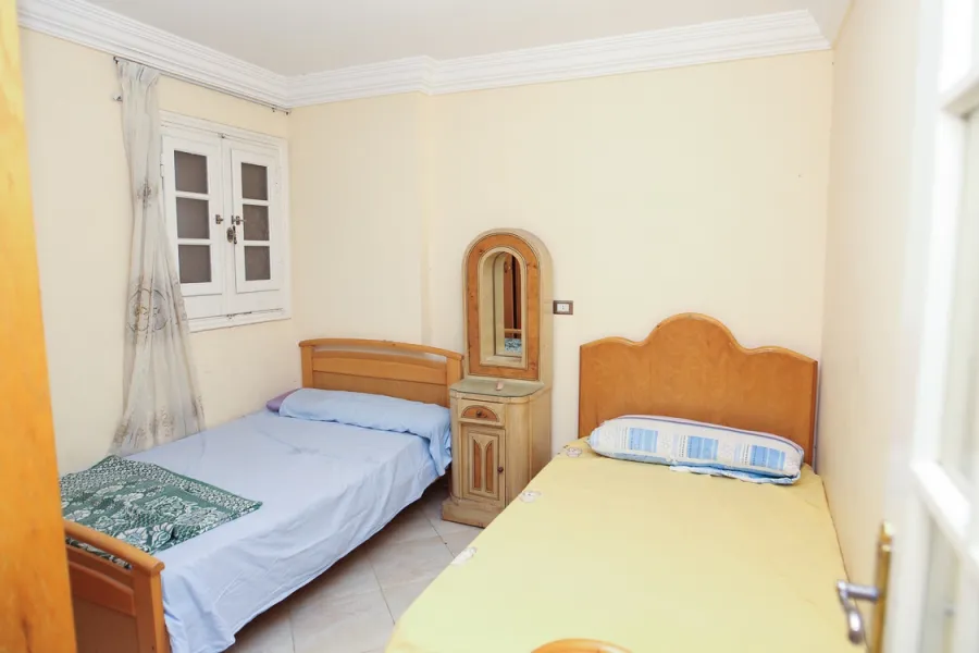 شقة للبيع 165م العصافرة (على البحر مباشرة)