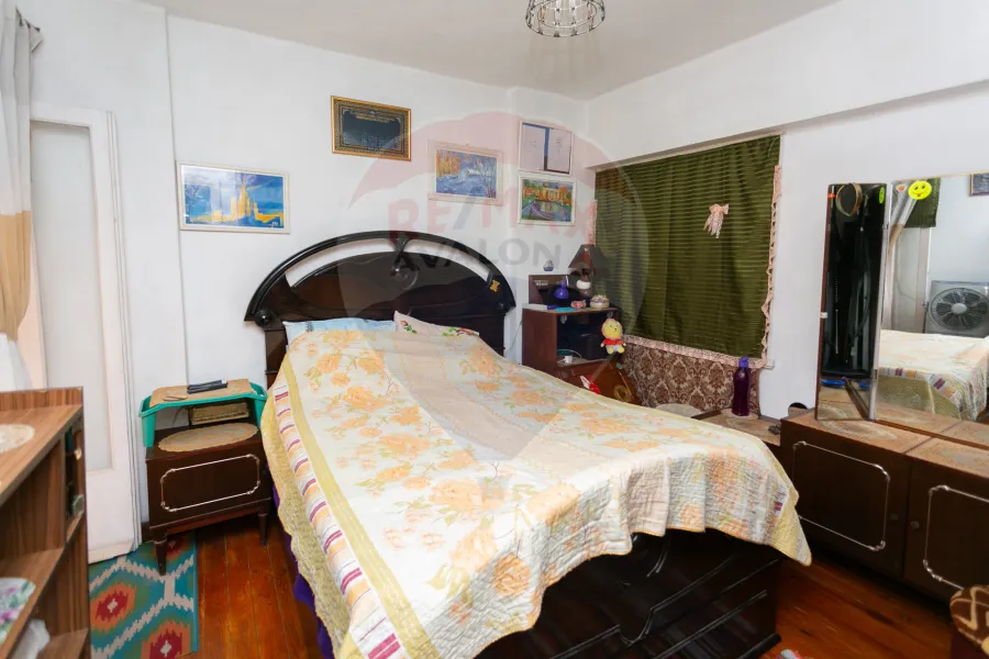 شقة للبيع 135 م سابا باشا (ش مصطفي ابو هيف)