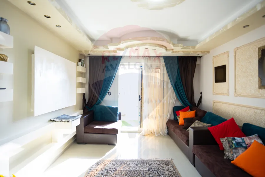 شقة للبيع 155 م جناكليس (ش مرتضي باشا)