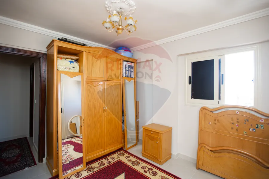 شقة دوبلكس للبيع 230م سبورتنج (خطوات من ش ابو قير)