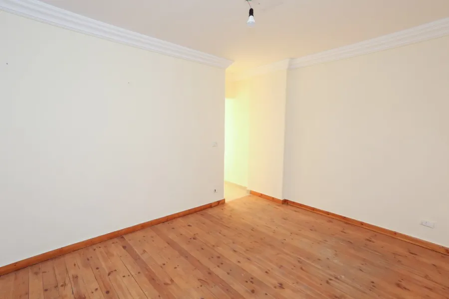 Apartment for sale 120m Raml Station (Behind cinema metro)