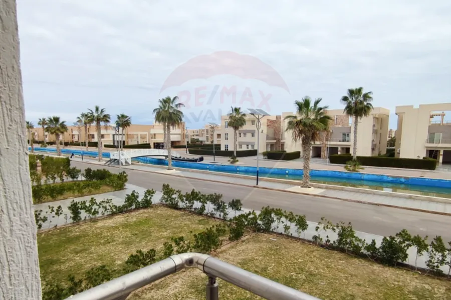 فيلا للبيع 290 م الساحل الشمالى ( قرية مرسيليا بيتش 4) - أول سكن