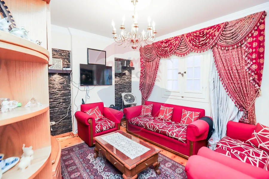 Apartment for Sale 160 m Fleming (Ahmed Basha Tork St - Steps from the Faculty of Physical Education.)