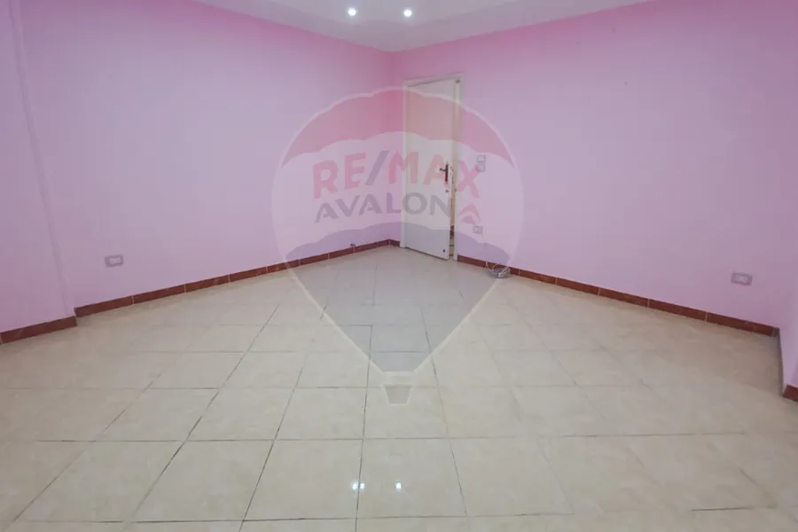 Apartment for rent 180 m in Miami (steps from the sea)