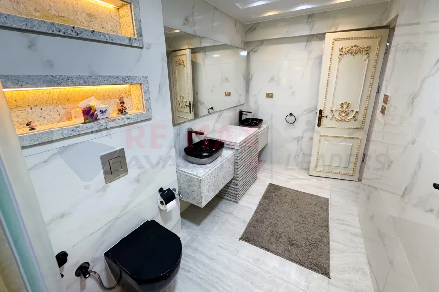 Furnished hotel apartment for rent 193 m Smouha (Victor Emmanuel Square)