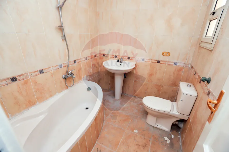 Apartment for rent 193 m Stanly (2 Num Branched from the sea ) -