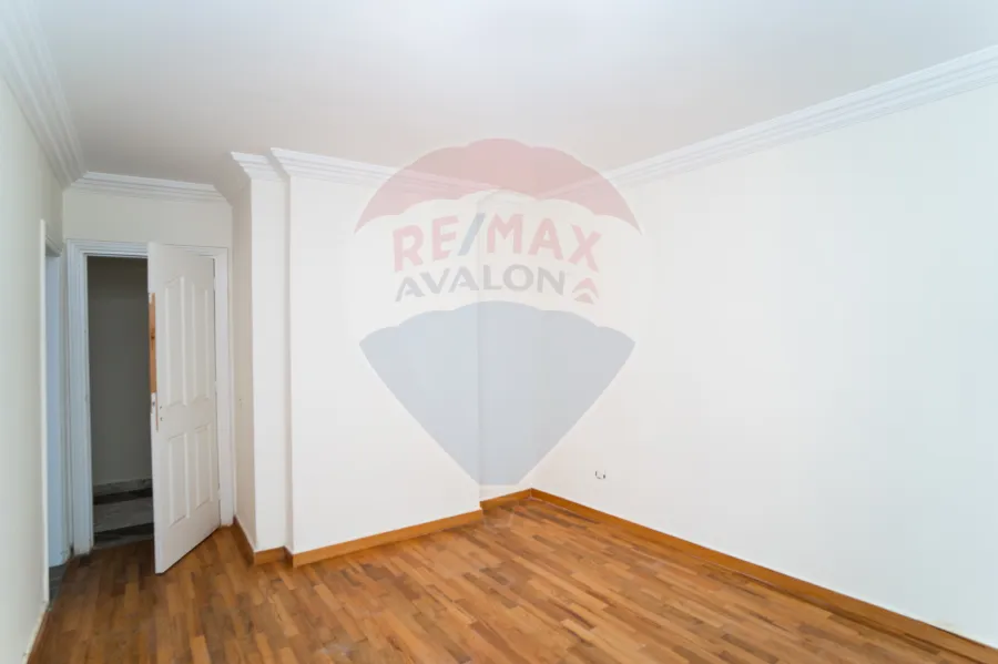 Apartment for Sale 272 m Smouha (Admon Fermon St)