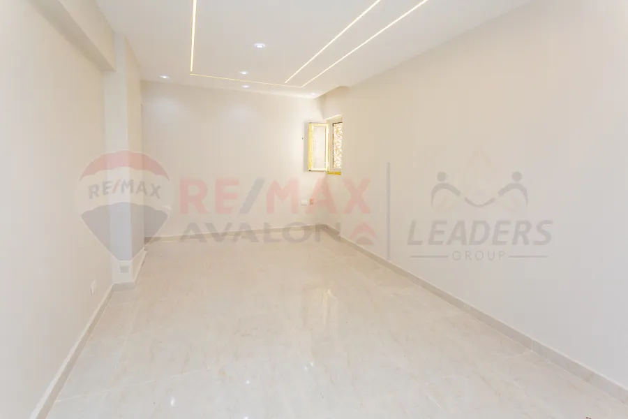 شقة للبيع 135 م سابا باشا (ش المنصورة)